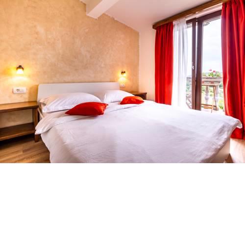 B&B Tonivale