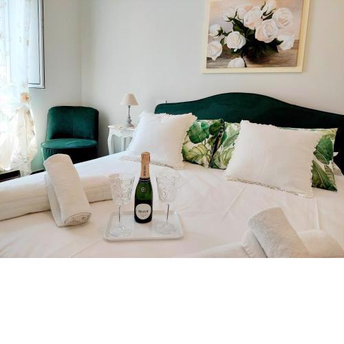 BBHOME Saint Paul design boutique Apartment