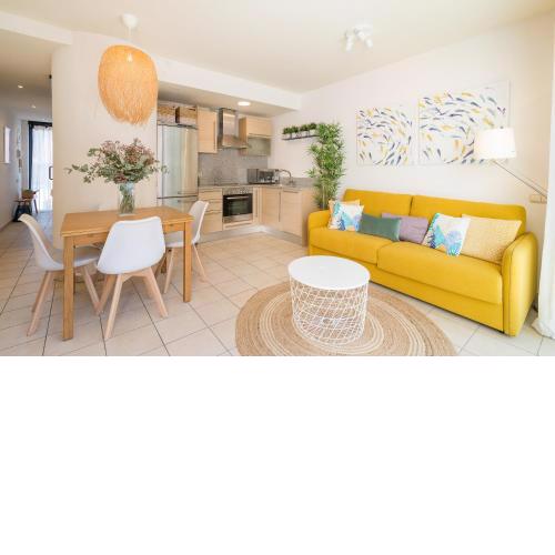 Beach Apartment in the heart of Tamariu
