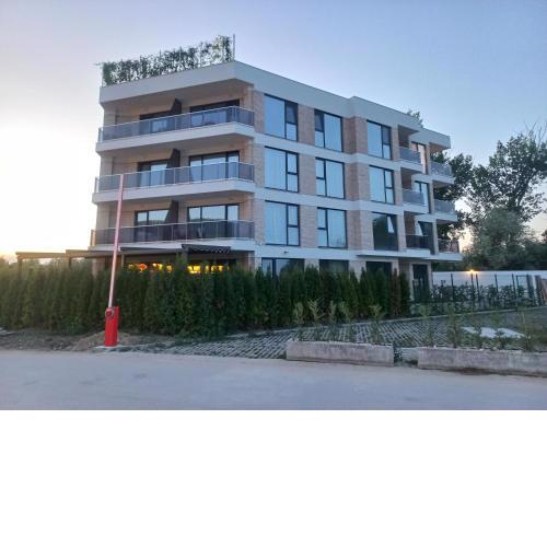 Beach apartments Ema
