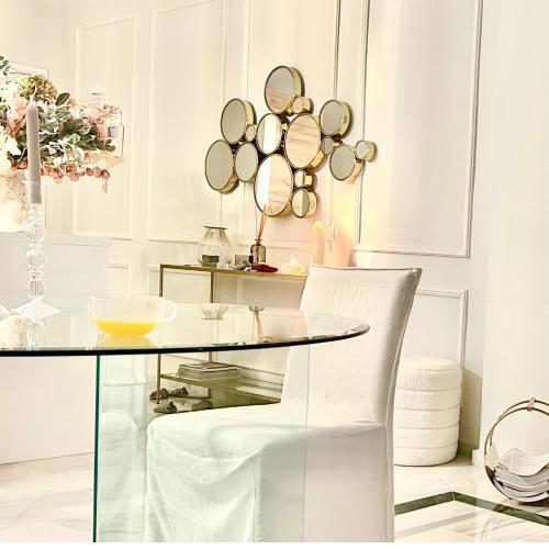 Beach Banus Area Stunning Apartment