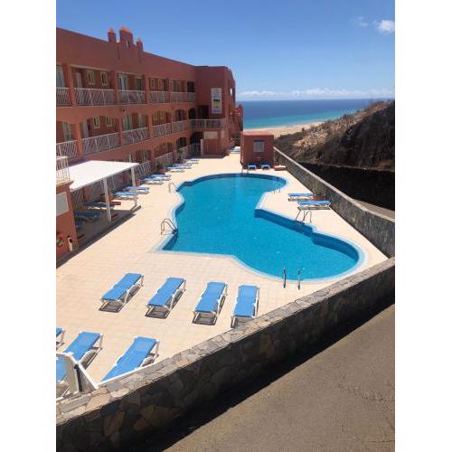 Beach front apartment with stunning ocean views!