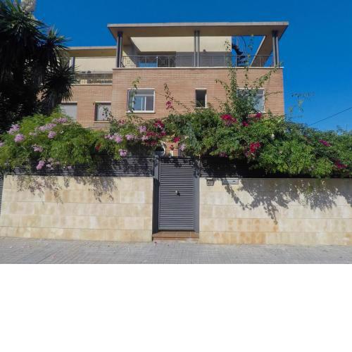 Beach House Castelldefels