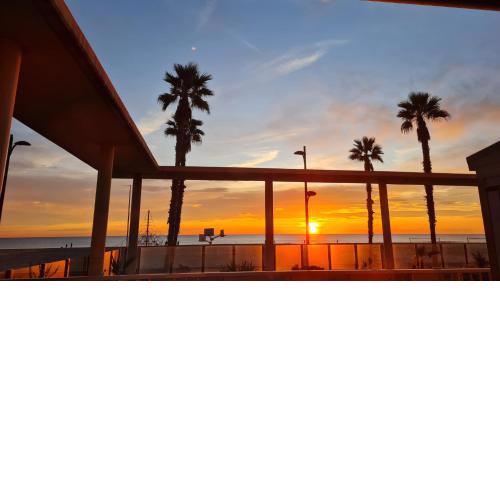 BEACH VALENCIA 29 - Luxury Beachfront Apartament