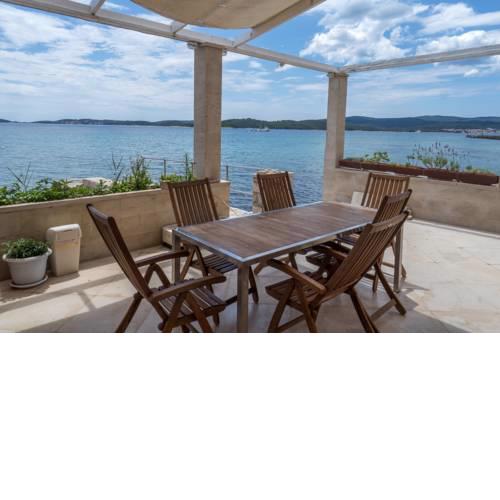 Beachfront 4-bedroom villa Sea Wave in Orebic, Croatia