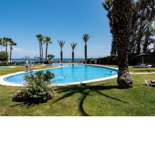 Beachfront Apartment -Don Juan Manilva