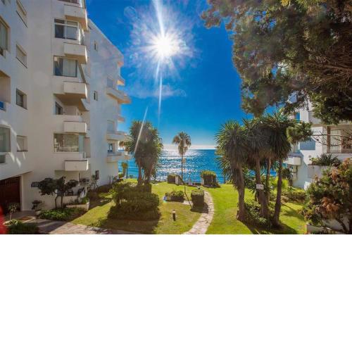 Beachfront Apartment in Marbella