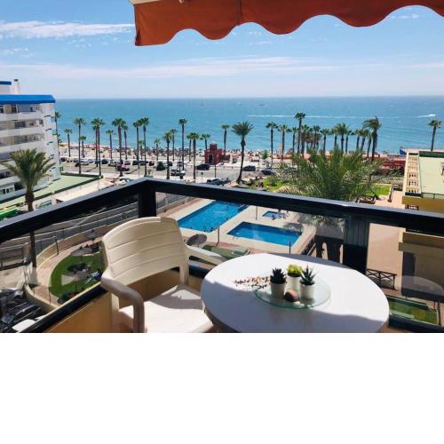 Beachfront Apartment with Spectacular Views