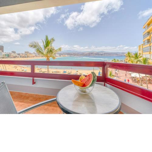 Beachfront corner By CanariasGetaway
