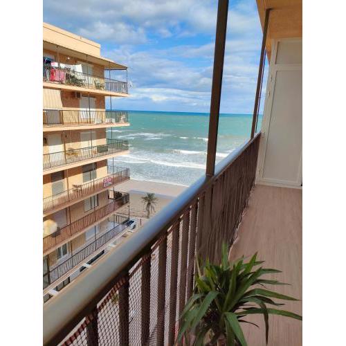 Beachfront cozy apartament Arenales del Sol, Alicante