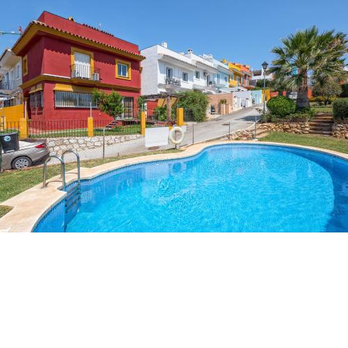 Beachfront Townhouse Beatriz by Rafleys