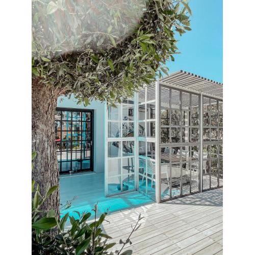 BeacHouse- Art Meets Luxury