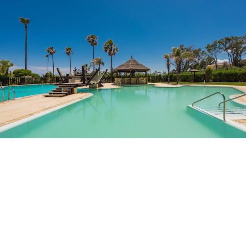 Beachside Luxury 3 Bedrooms Bahia del Velerin RDR303