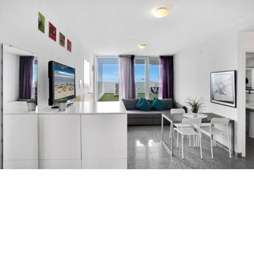 Beautiful 1-Bed Apartment in playa San Juan