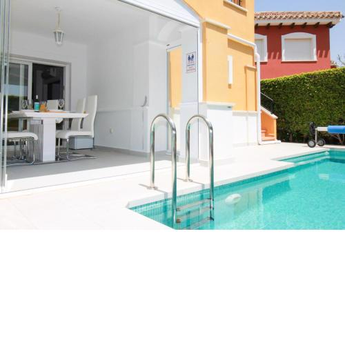 beautiful 2 bedroom villa mar Menor golf resort