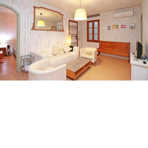 Beautiful apart in Las Ramblas