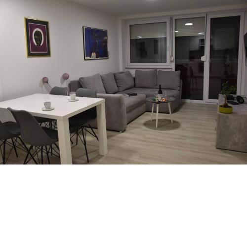 Beautiful Apartment by the Tivoli Park, Ljubljana