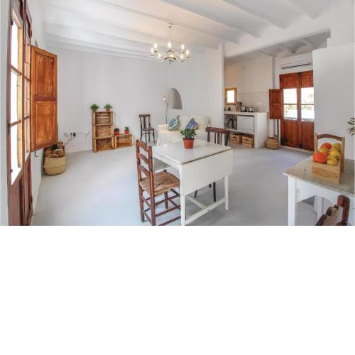 Beautiful apartment in Altea with 1 Bedrooms and WiFi