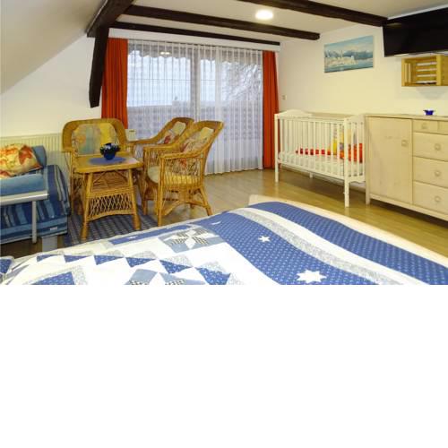 Beautiful apartment in Begunje na Gorenjskem w/ WiFi and 1 Bedrooms