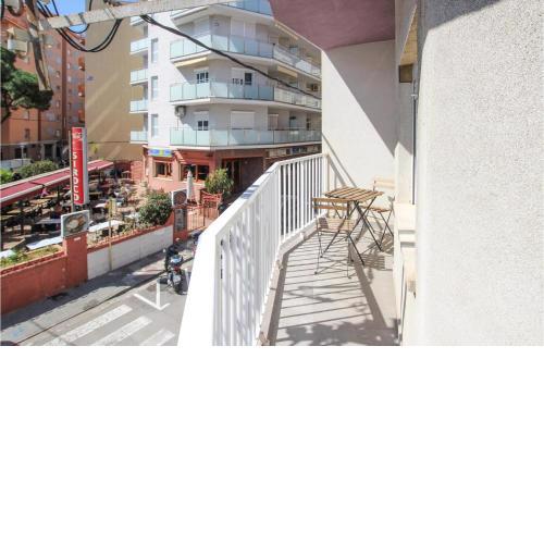 Beautiful Apartment In Blanes With Wifi And 4 Bedrooms