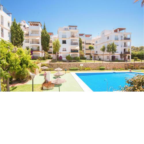 Beautiful Apartment In Estepona malaga With Outdoor Swimming Pool, Wifi And 3 Bedrooms