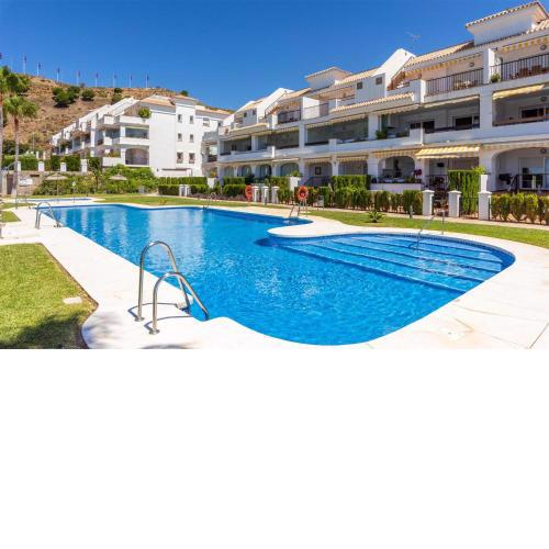 Beautiful Apartment In Rincon De La Victoria With Outdoor Swimming Pool, Sauna And 3 Bedrooms