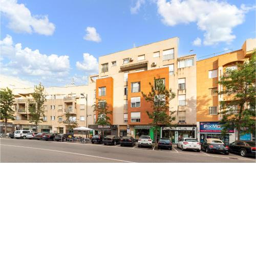 Beautiful Apartment In Roquetas De Mar With 2 Bedrooms