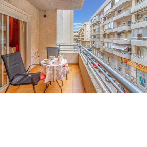 Beautiful apartment in Santa Pola with 1 Bedrooms
