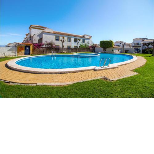 Beautiful Apartment In Santa Pola With Outdoor Swimming Pool, Wifi And Swimming Pool