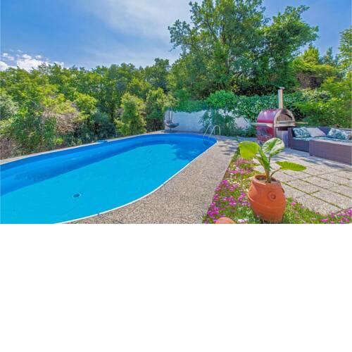 Beautiful apartment in Skofije w/ Outdoor swimming pool, WiFi and Outdoor swimming pool