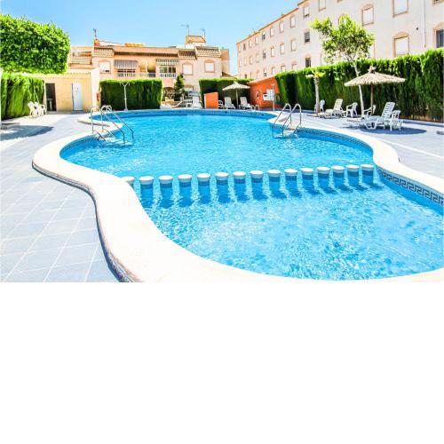 Beautiful Apartment In Torrevieja With 2 Bedrooms, Wifi And Outdoor Swimming Pool