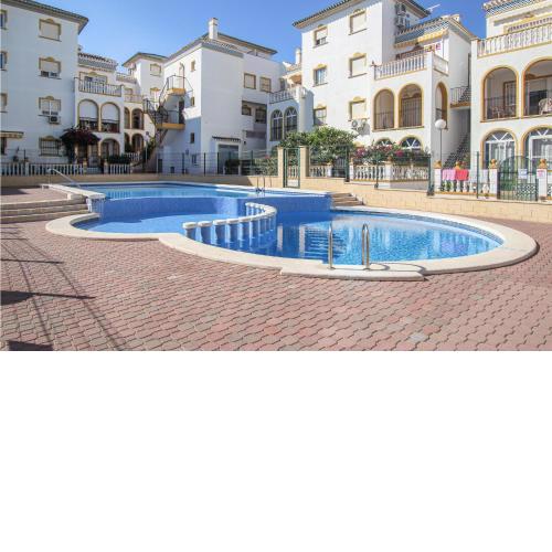 Beautiful Apartment In Torrevieja With 3 Bedrooms, Wifi And Swimming Pool