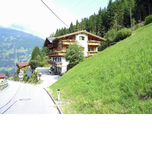 Beautiful Apartment in Zell am Ziller with Balcony