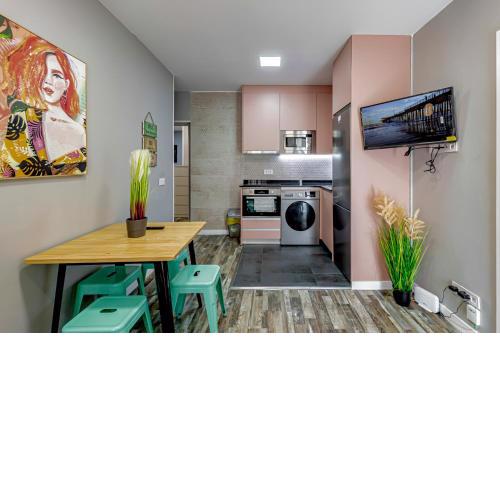 Beautiful Apartment near subway