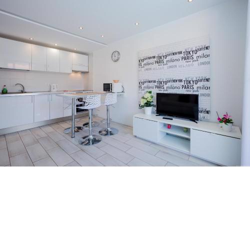 Beautiful apartment Playa Honda in the heart of Las Americas