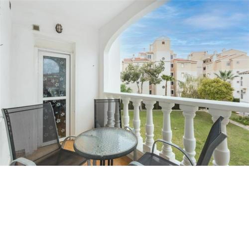 Beautiful apartment with 2 bedrooms close to beach