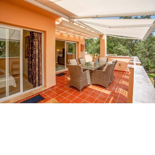 Beautiful Apartment with big terrace Elviria Marbella Varenso Holidays