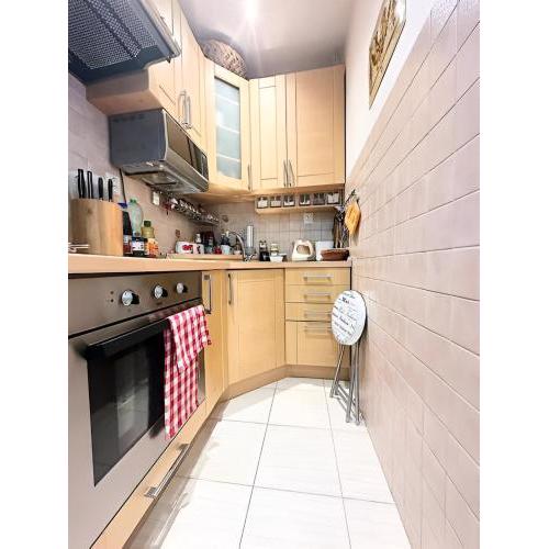 Beautiful, Central location apar in heart of City