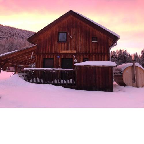 Beautiful chalet in Stadl an der Mur with a terrace