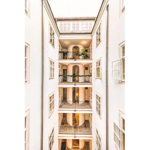Beautiful City Apartment at famous Ballgasse (23)