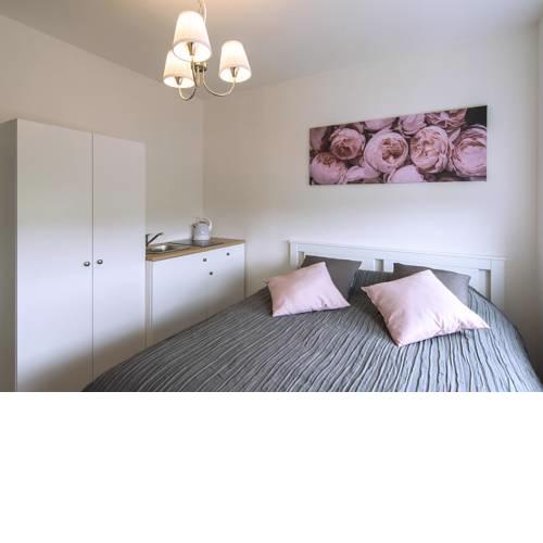 Beautiful Cosy Apartment Waltrovka