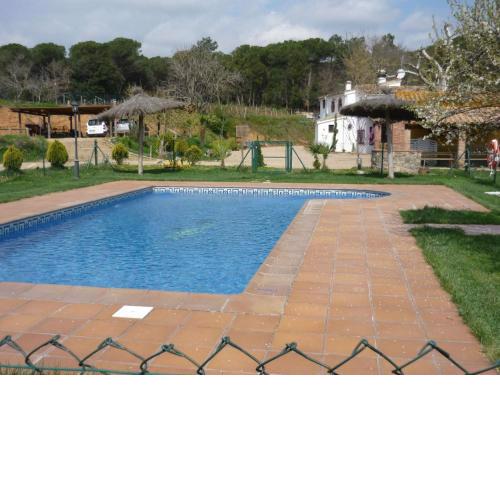 Beautiful cottage in Riudarenes with private pool
