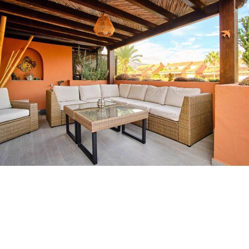 Beautiful duplex penthouse near Puerto Banus