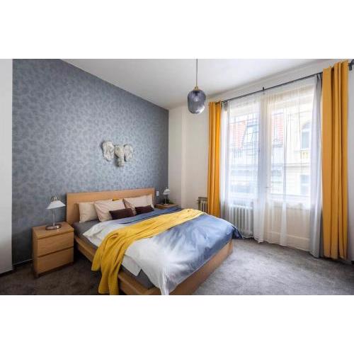 Beautiful flat in city center with balcony