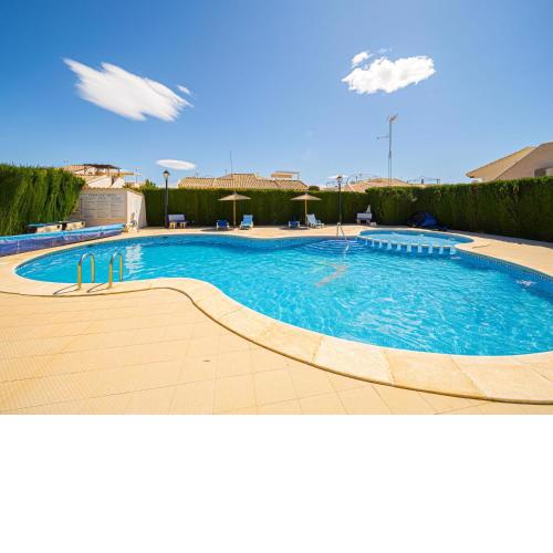 Beautiful holiday home just 3 km from various beaches of the Costa Blanca