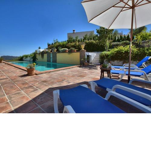 Beautiful Holiday Home with Private Pool in Alcaucin