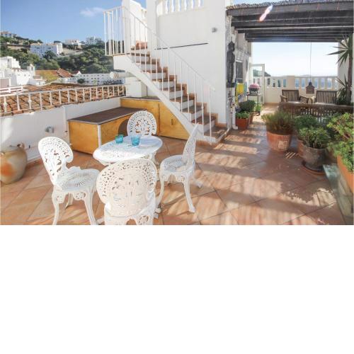 Beautiful home in Casares with 2 Bedrooms and WiFi