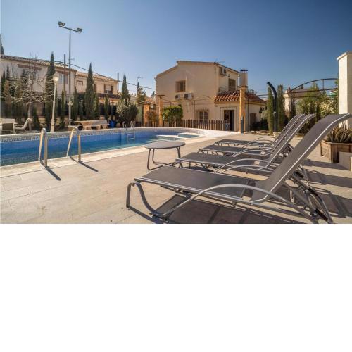 Beautiful Home In Cjar With Outdoor Swimming Pool, Wifi And Swimming Pool