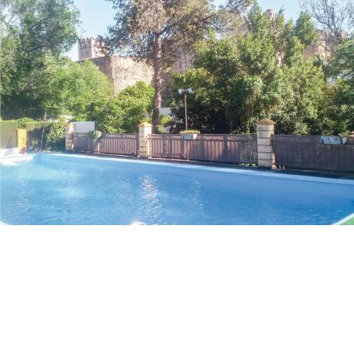 Beautiful Home In El Coronil With Wifi, Private Swimming Pool And Outdoor Swimming Pool