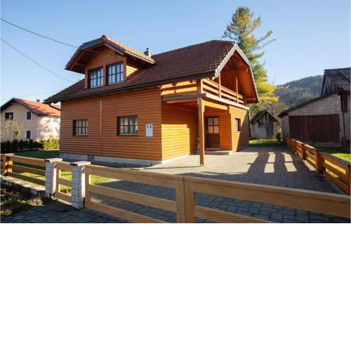 Beautiful home in Jasenak with WiFi and 2 Bedrooms